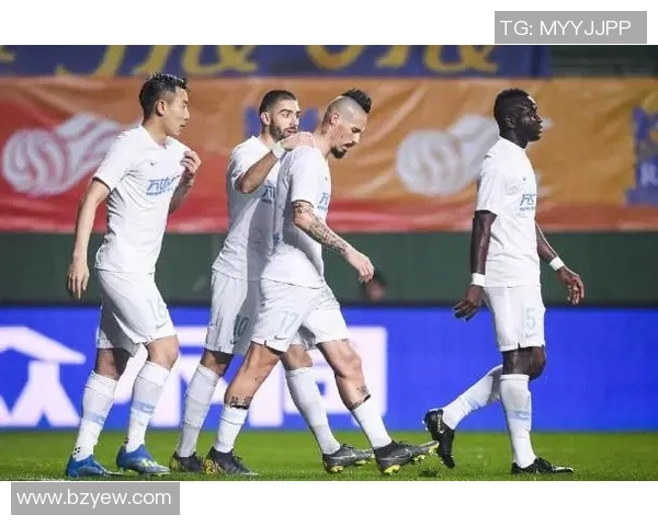 广州恒大与全北现代首轮下半场精彩对决回顾与分析