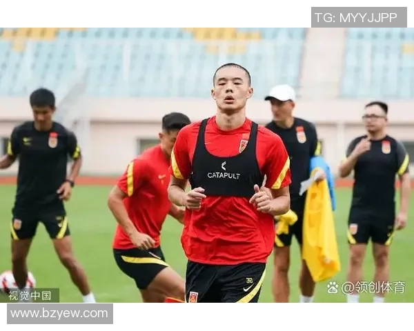 萨拉戈萨与加的斯精彩对决赛果揭晓引发球迷热议